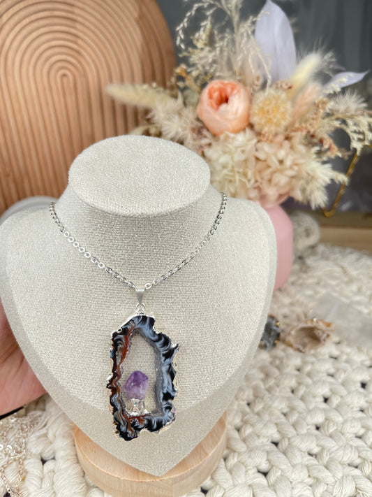 Amethyst Agate Slice Necklace (Silver)